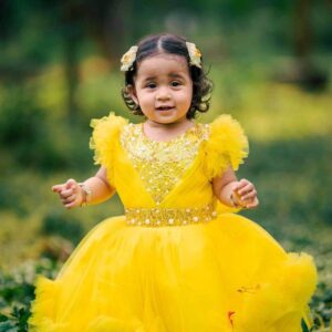 বেবি লেয়ার্ড পার্টি ফ্রক